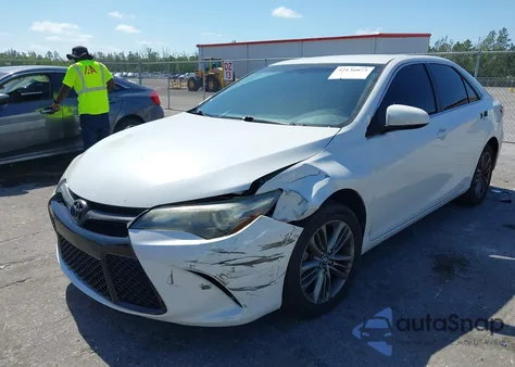 2017 Toyota Camry Se z USA, uszkodzony, nr VIN 4T1BF1FK1HU328145
